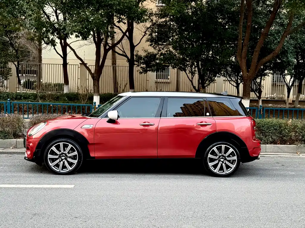 MINI Mini Clubman — фото 16