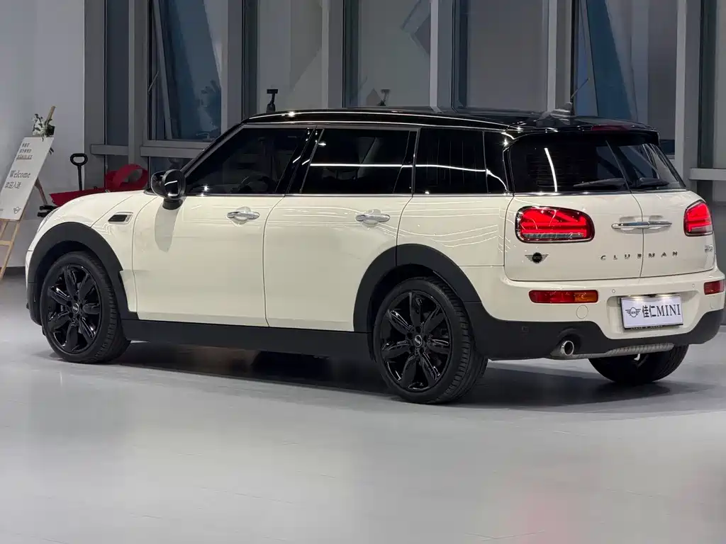 MINI Mini Clubman — фото 2