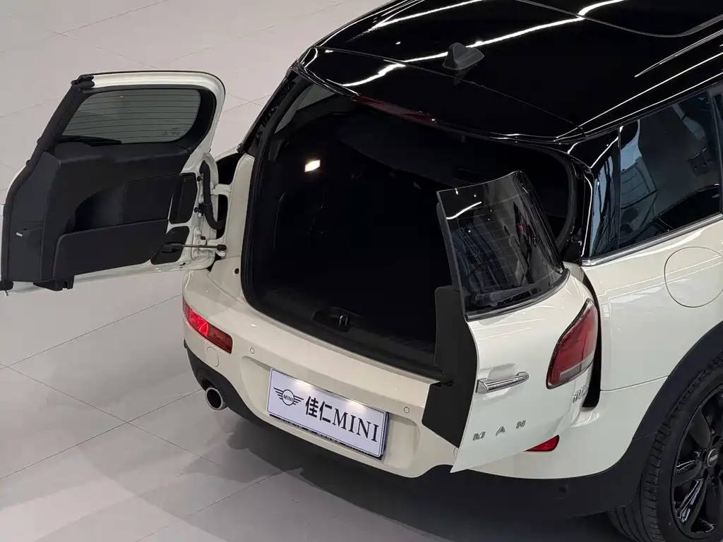 MINI Mini Clubman — фото 4