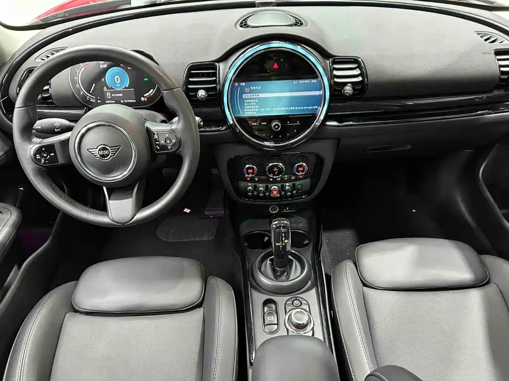 MINI Mini Clubman — фото 2