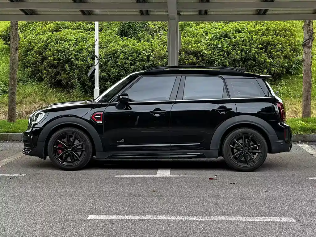 MINI Mini JCW Countryman — фото 3