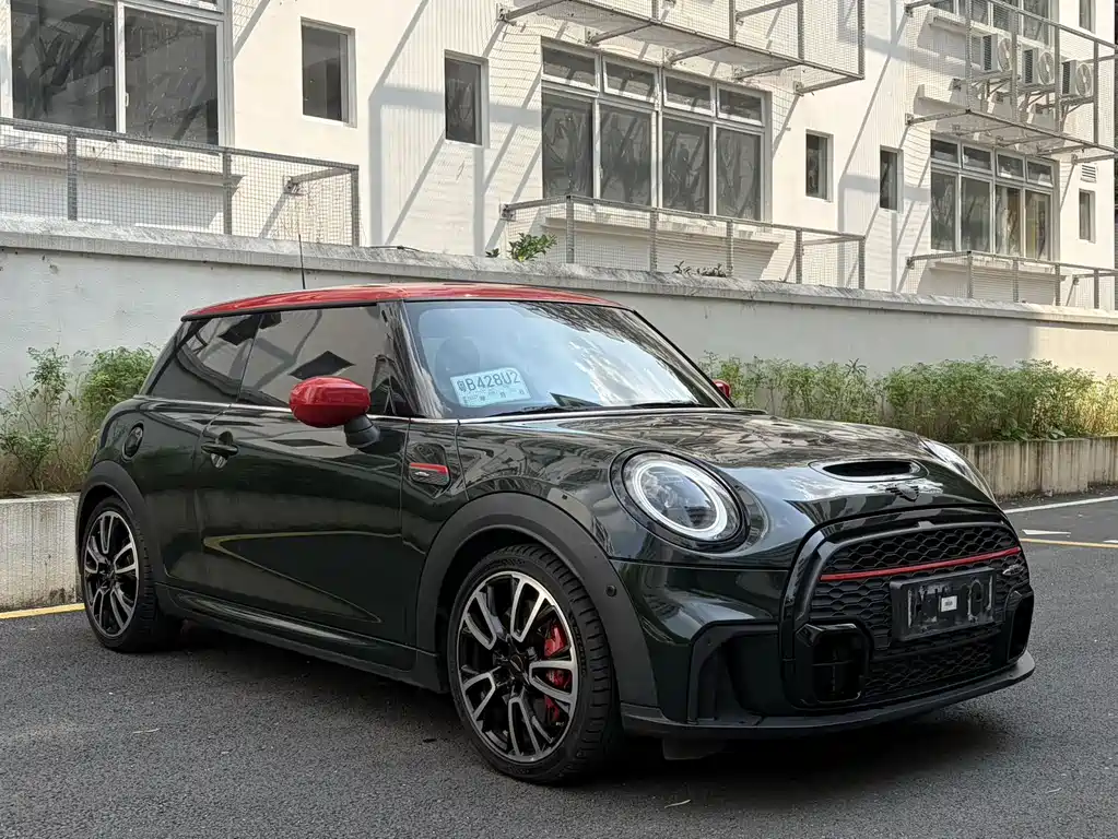 MINI Mini JCW — фото 6