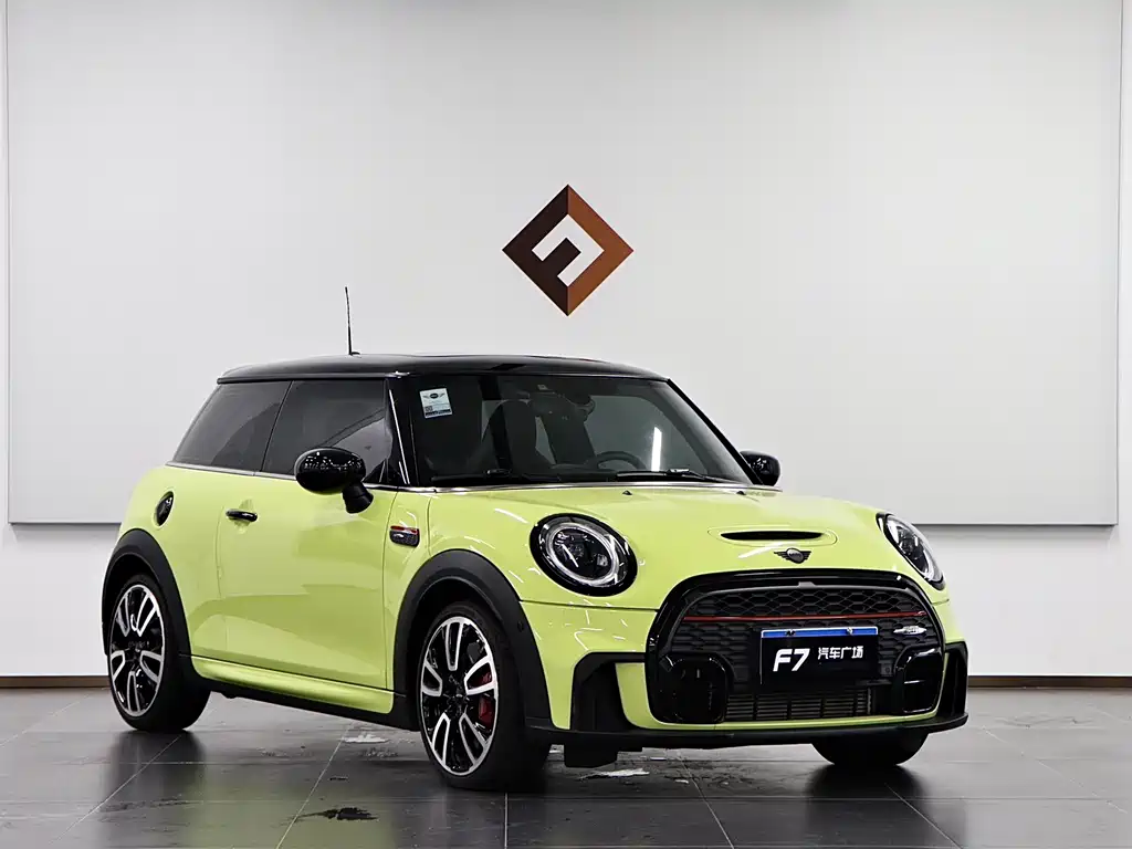 MINI Mini JCW — фото 3