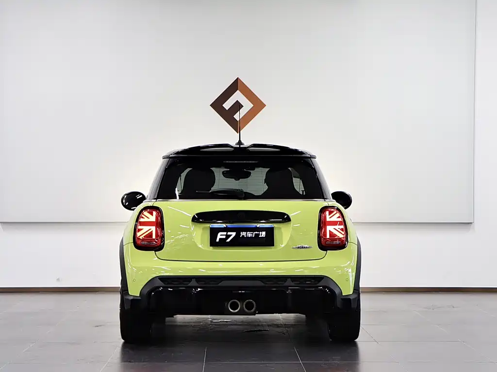 MINI Mini JCW — фото 5