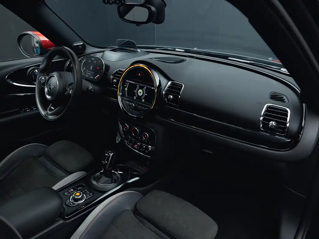 MINI Mini JCW Clubman — фото 22
