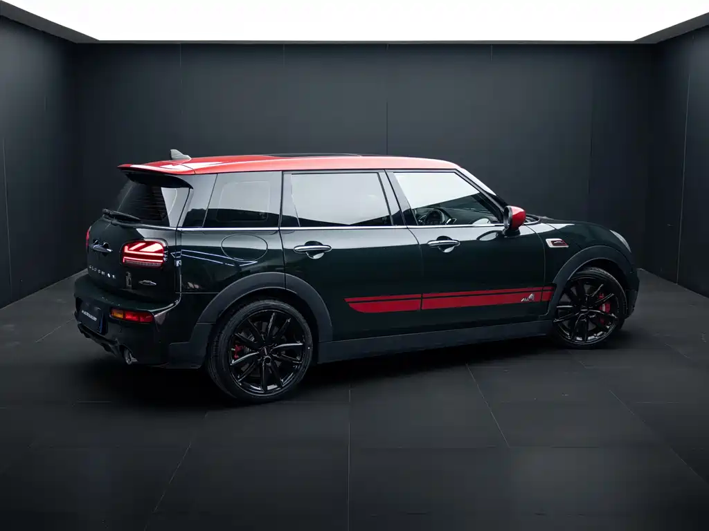 MINI Mini JCW Clubman — фото 9