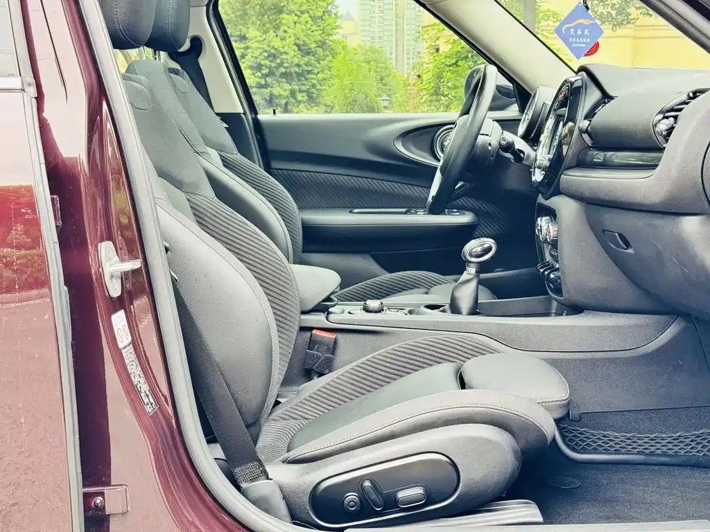 MINI Mini Clubman — фото 13
