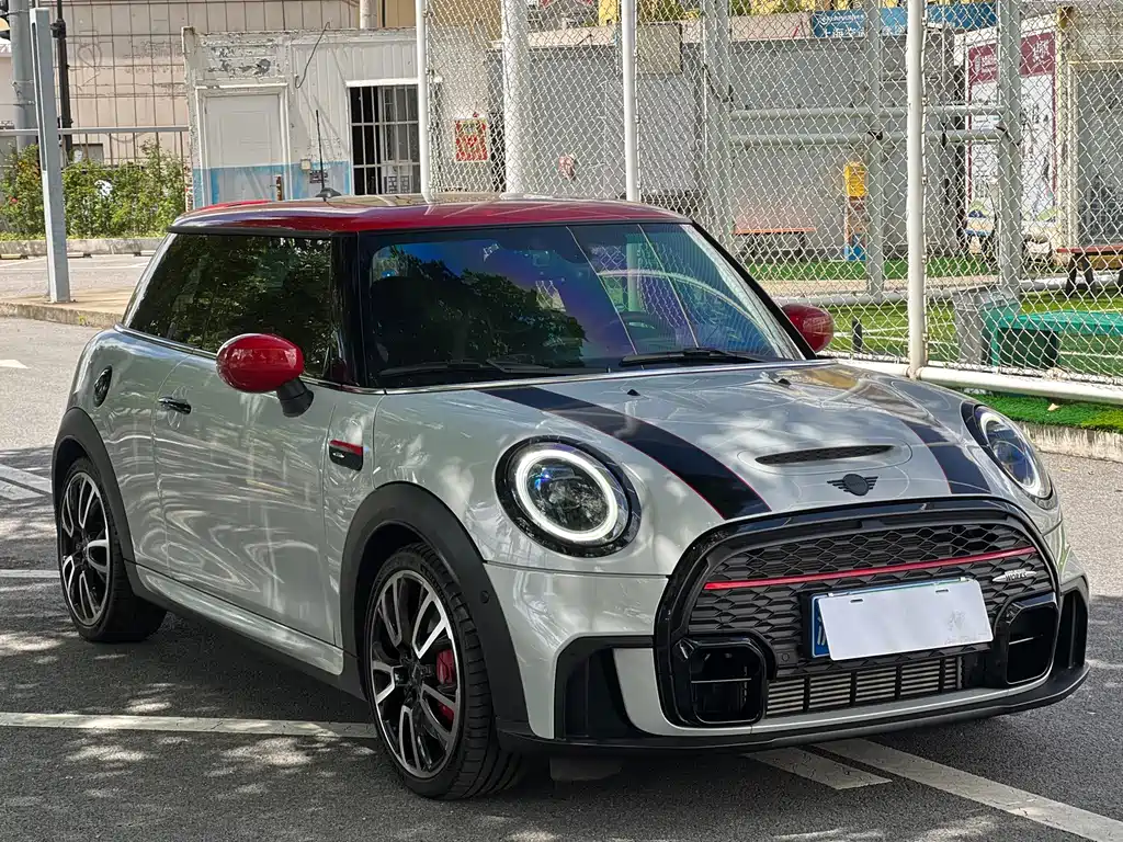 MINI Mini JCW — фото 3