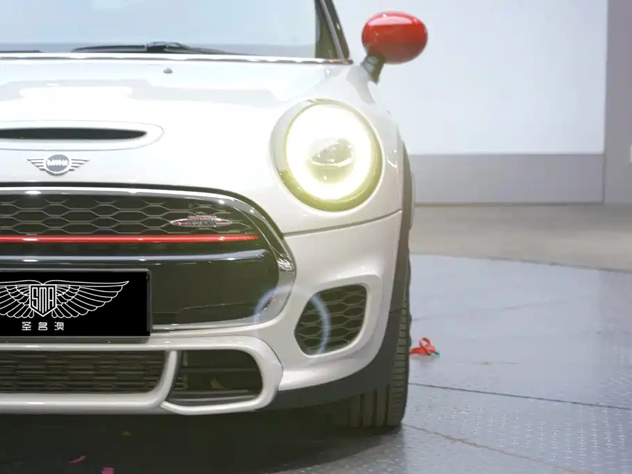 MINI Mini JCW — фото 3