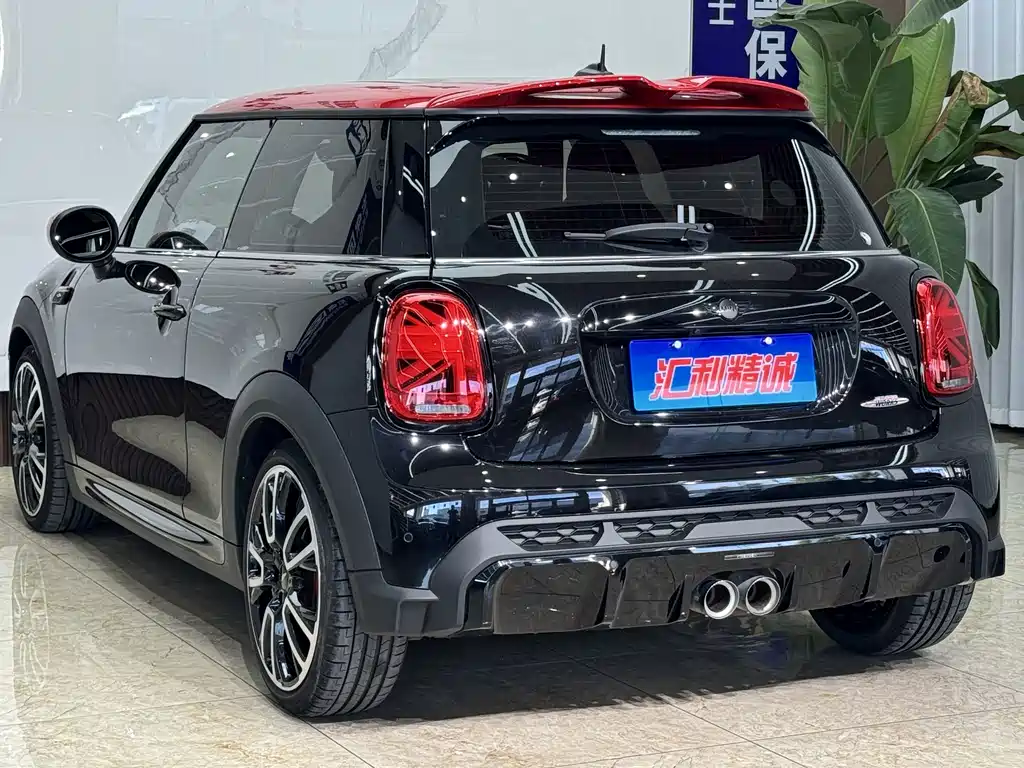 MINI Mini JCW — фото 4