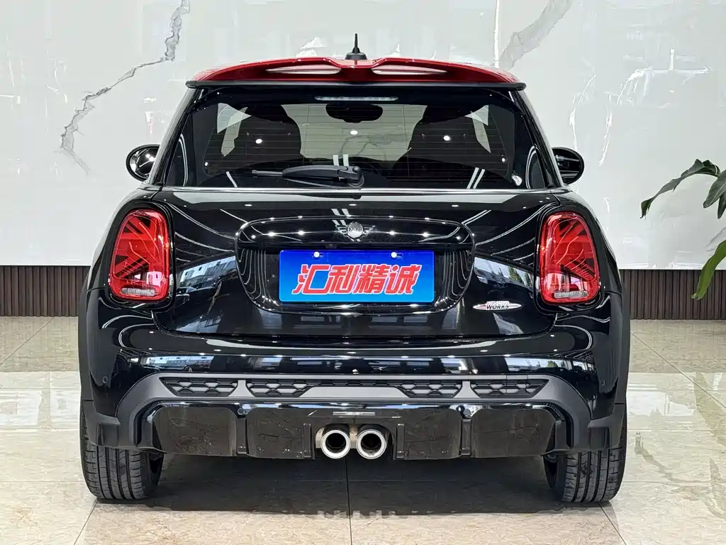 MINI Mini JCW — фото 5