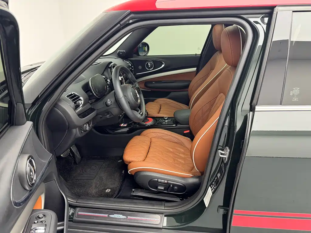 MINI Mini JCW Clubman — фото 6