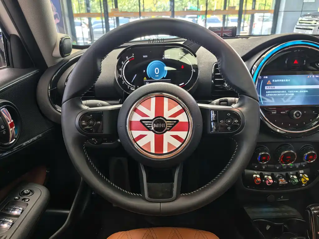 MINI Mini Clubman — фото 6