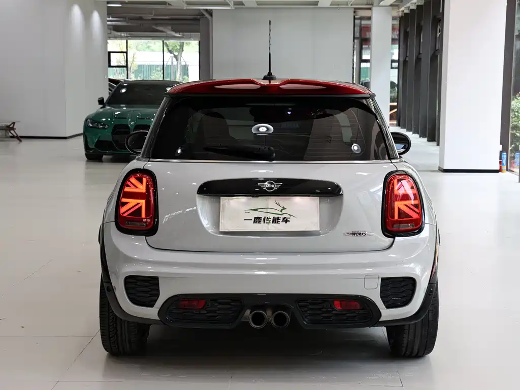 MINI Mini JCW — фото 5