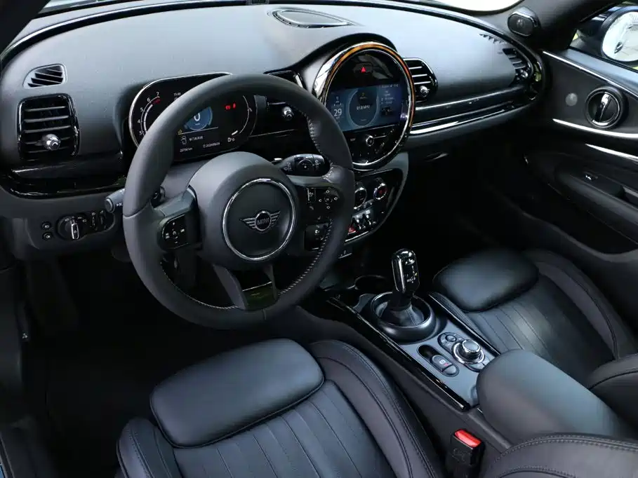 MINI Mini Clubman — фото 17