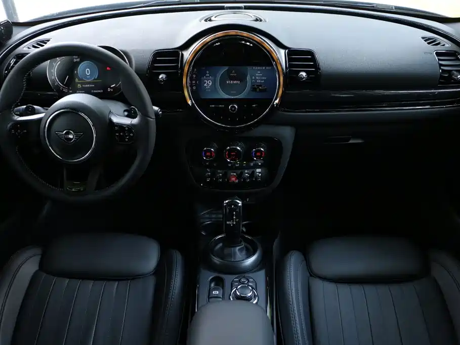 MINI Mini Clubman — фото 23
