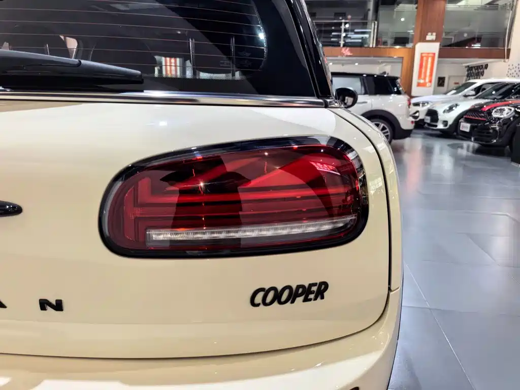 MINI Mini Clubman — фото 20