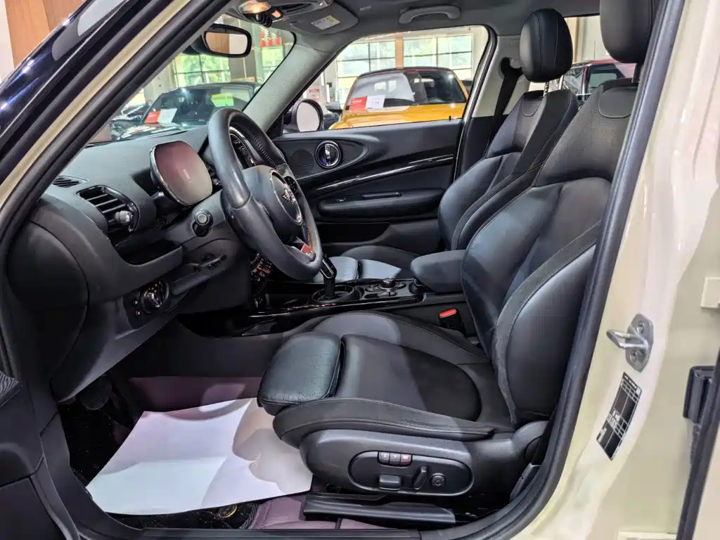 MINI Mini Clubman — фото 6