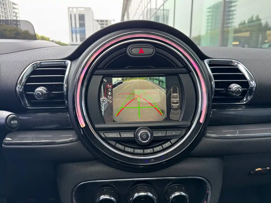 MINI Mini Clubman — фото 4