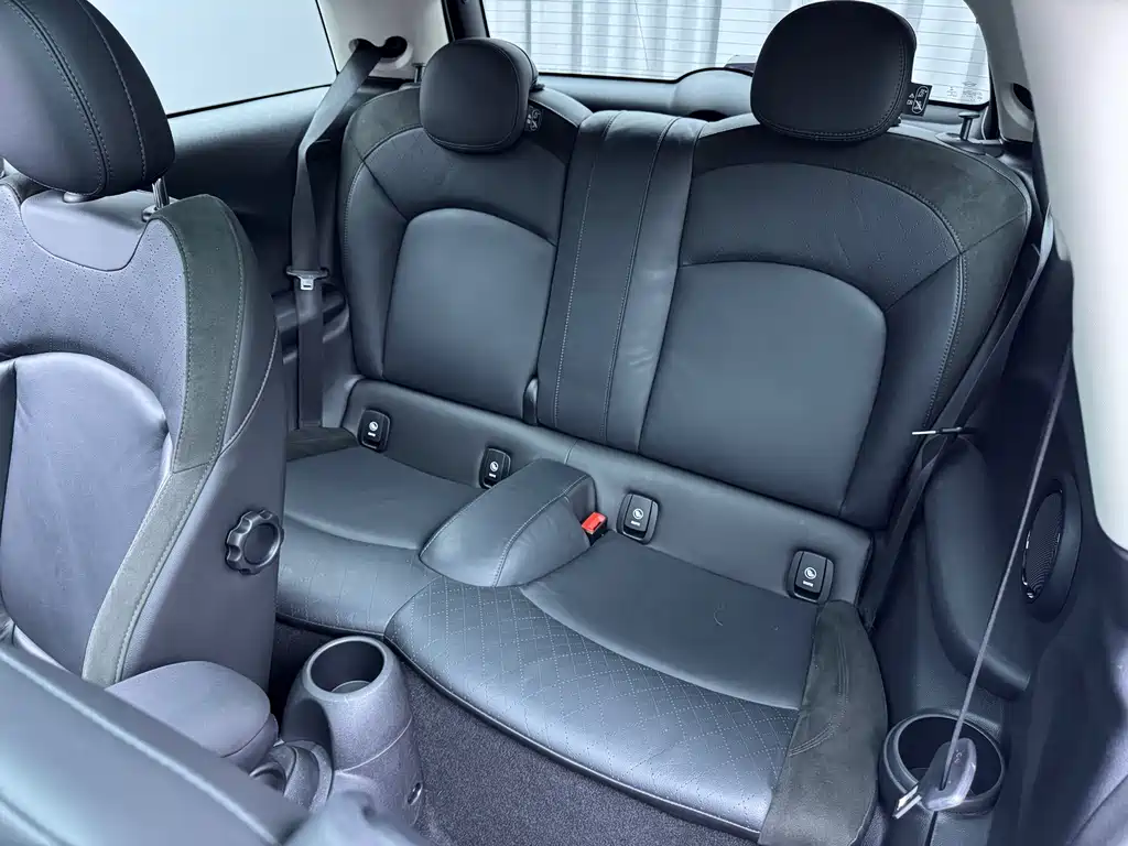 MINI Mini — фото 8