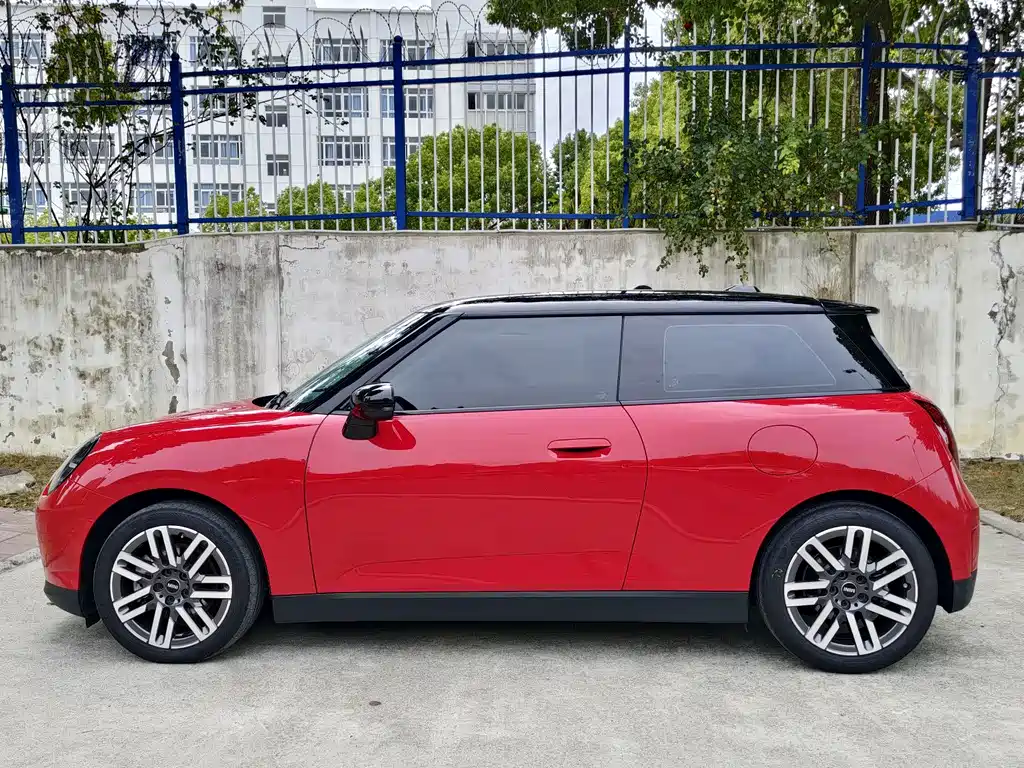 MINI MINI COOPER EV — фото 7