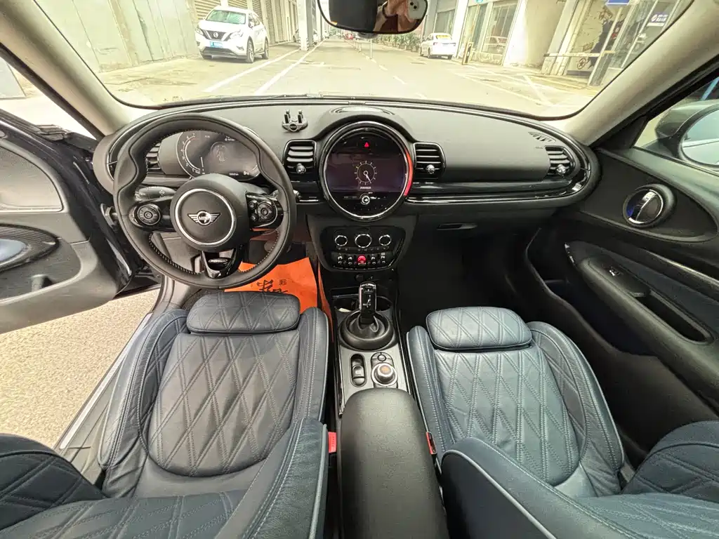 MINI Mini Clubman — фото 5
