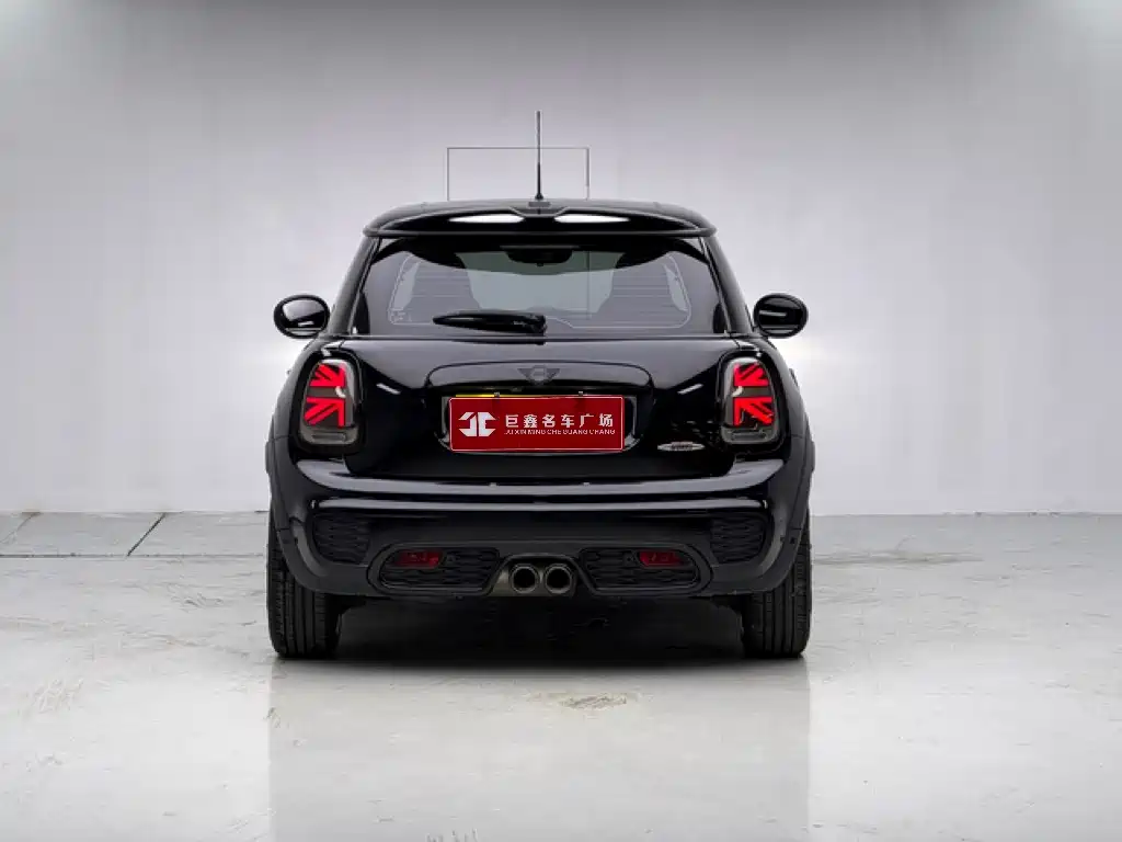 MINI Mini JCW — фото 3