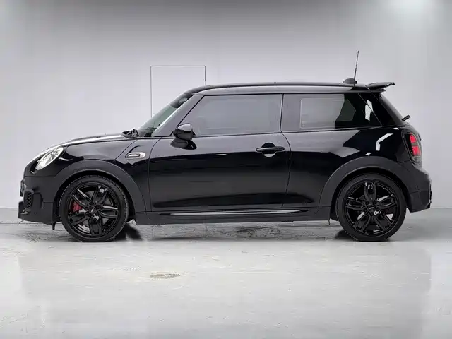 MINI Mini JCW — фото 8