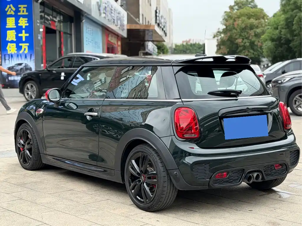 MINI Mini JCW — фото 5
