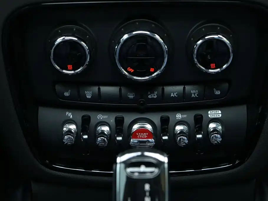 MINI Mini Clubman — фото 8