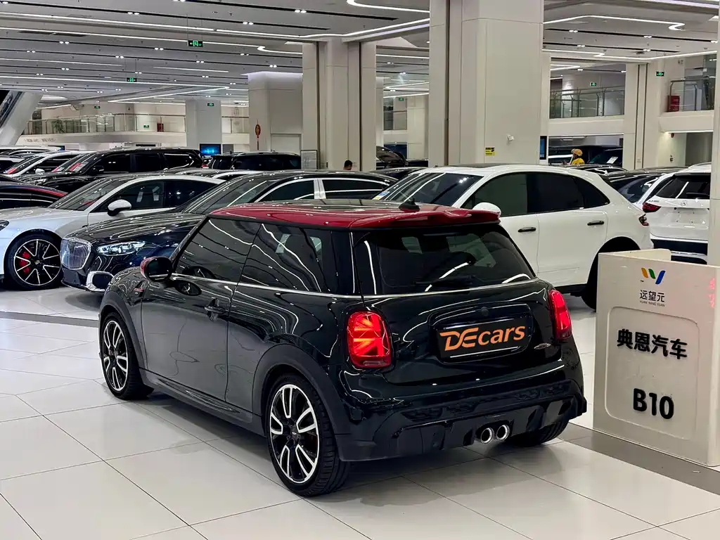 MINI Mini JCW — фото 5