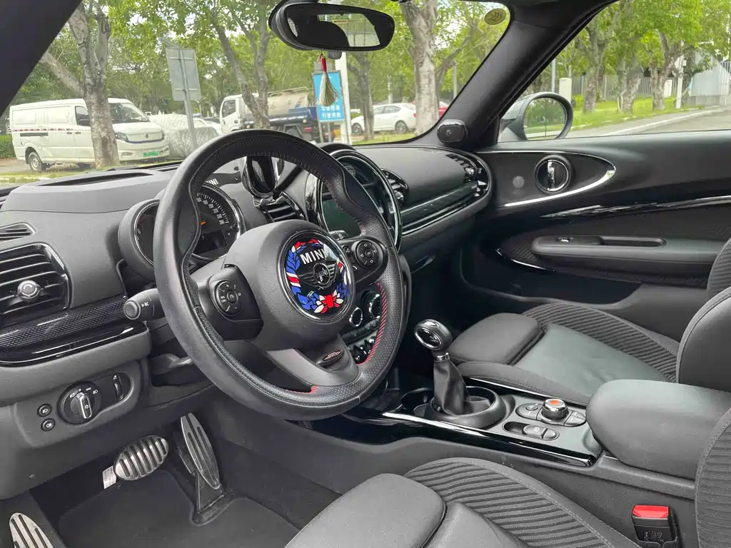 MINI Mini Clubman — фото 6