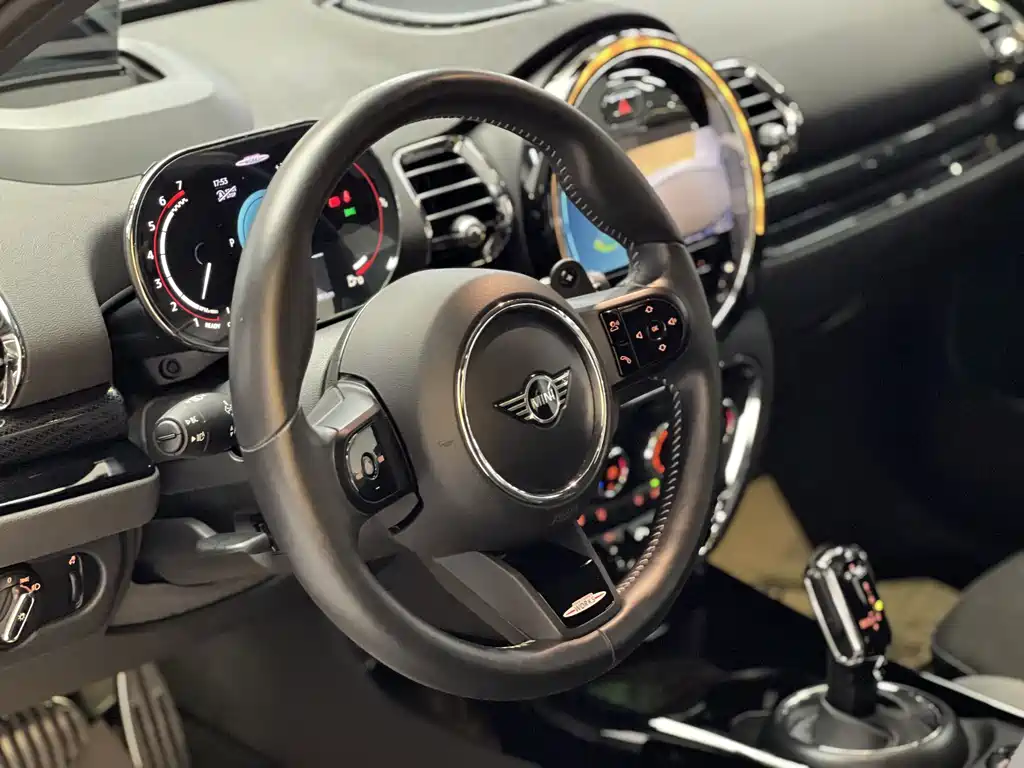 MINI Mini JCW Clubman — фото 5