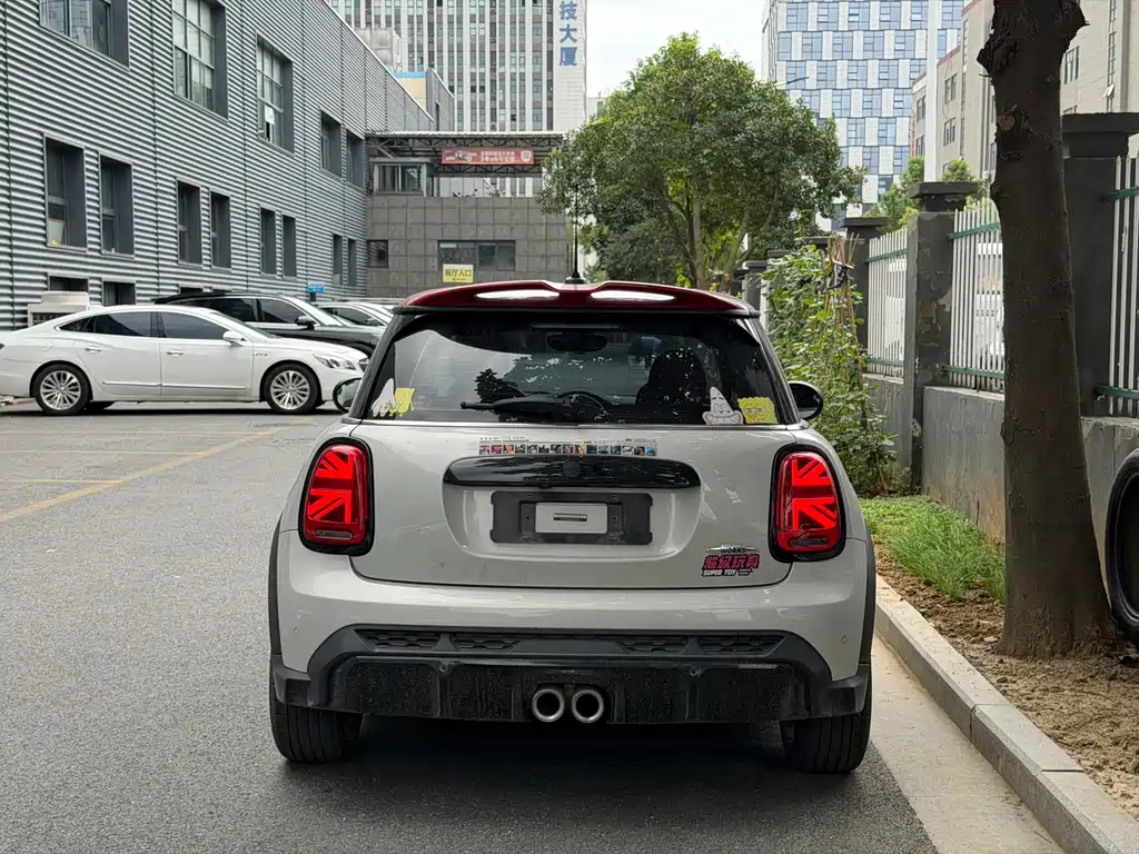 MINI Mini JCW — фото 5
