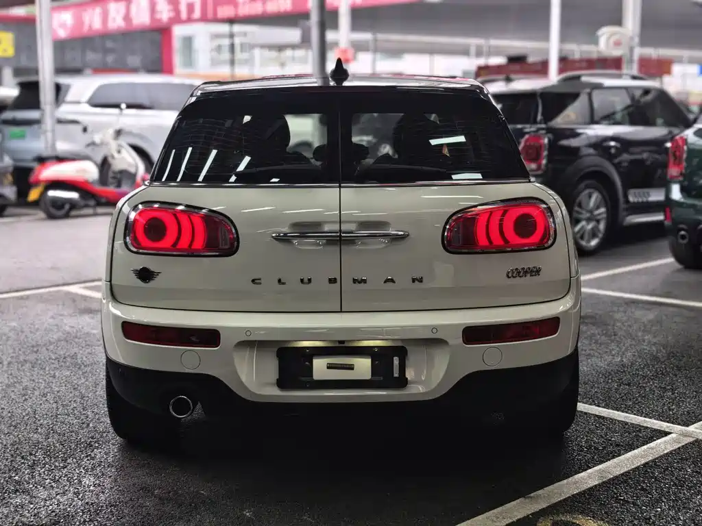 MINI Mini Clubman — фото 10