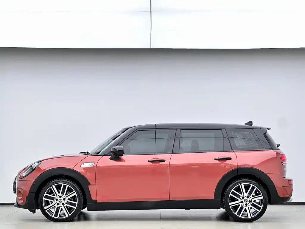 MINI Mini Clubman — фото 3