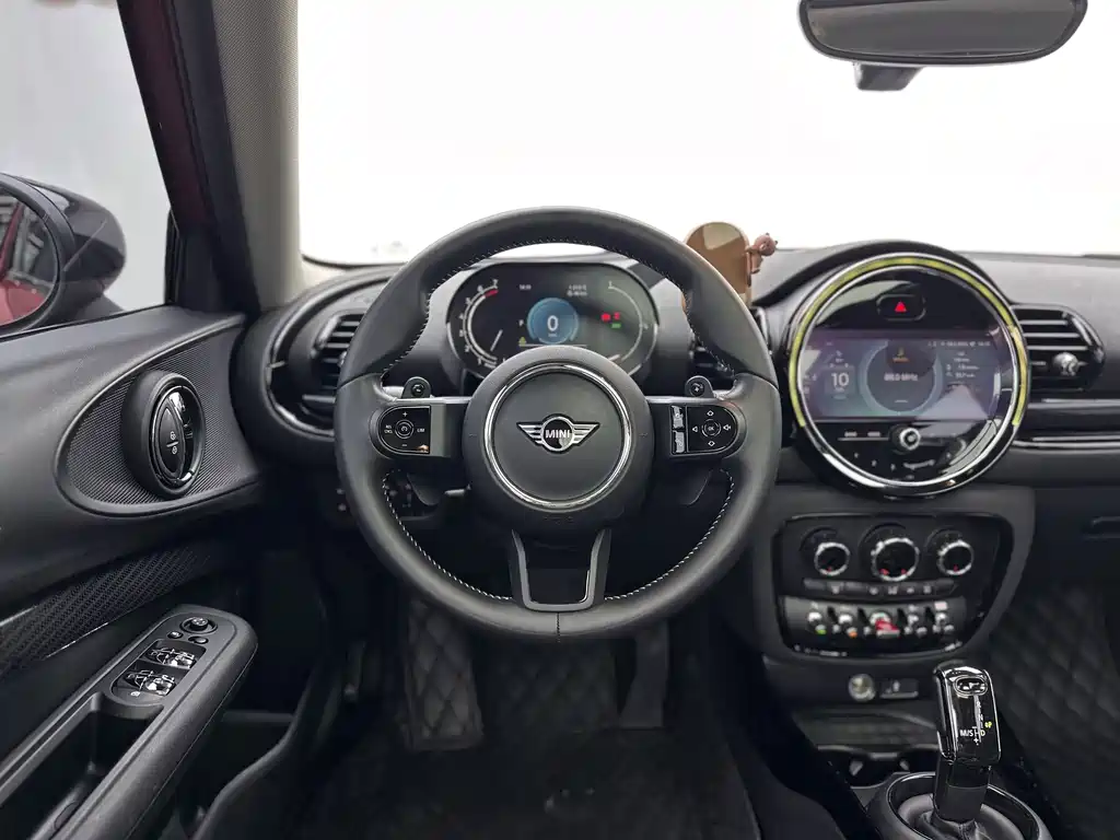 MINI Mini Clubman — фото 9
