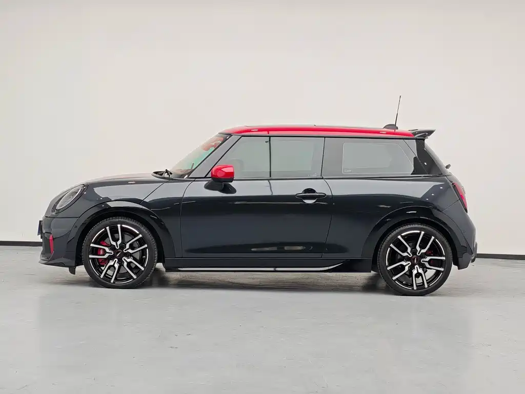 MINI Mini JCW — фото 7