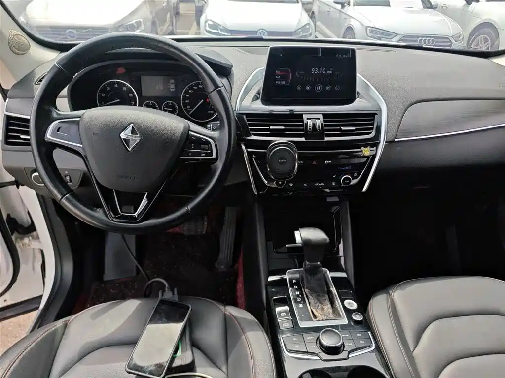 Borgward BX5 — фото 10