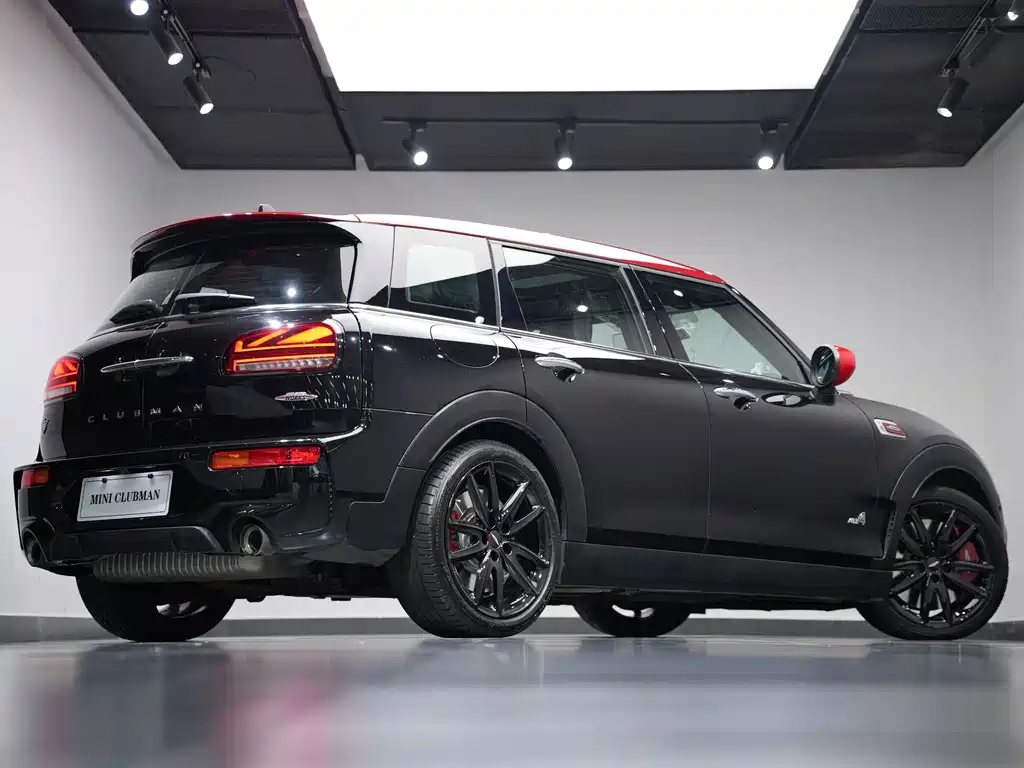 MINI Mini JCW Clubman — фото 4