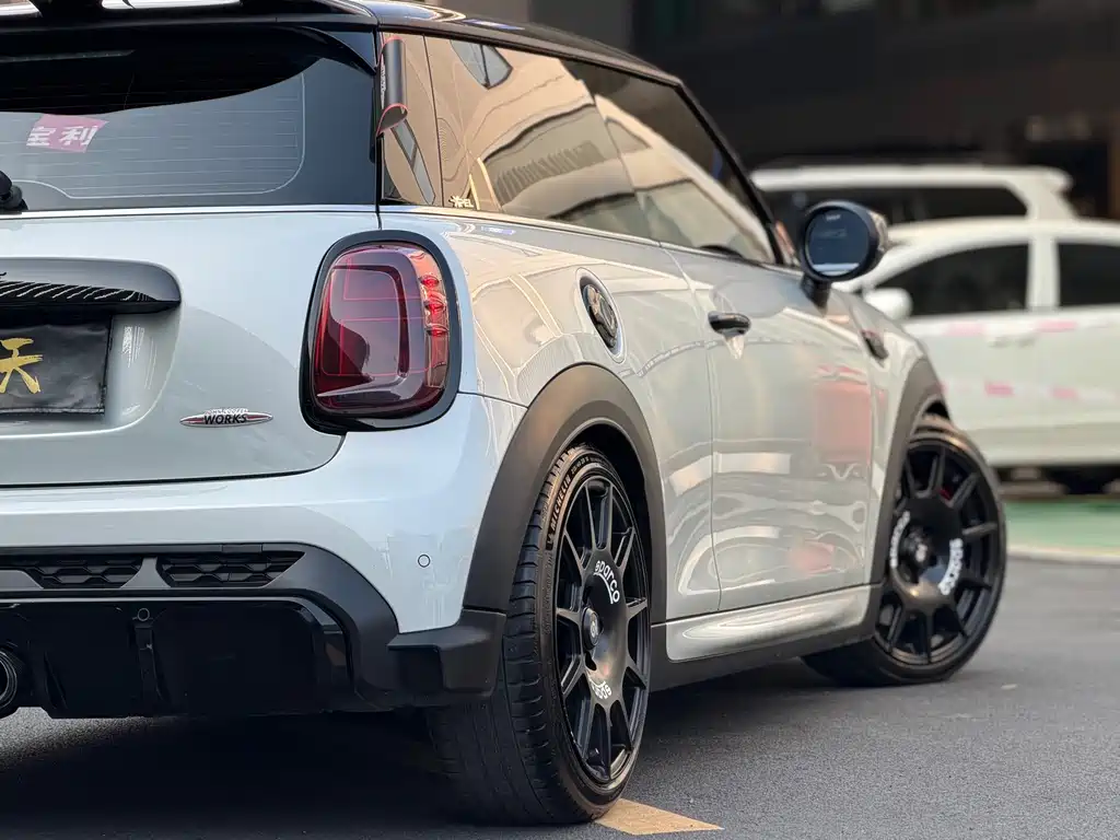 MINI Mini JCW — фото 3