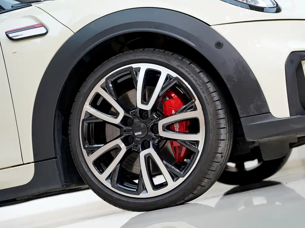 MINI Mini JCW — фото 10