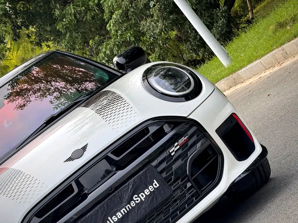 MINI Mini JCW — фото 3