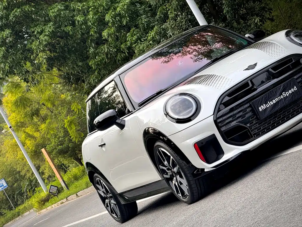 MINI Mini JCW — фото 4