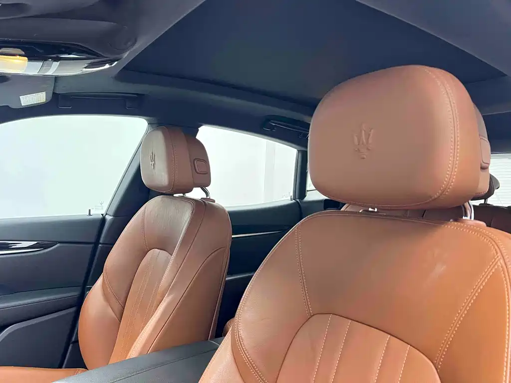 Maserati Levante — фото 13