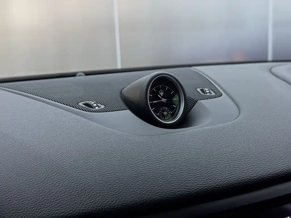 Maserati Levante — фото 15