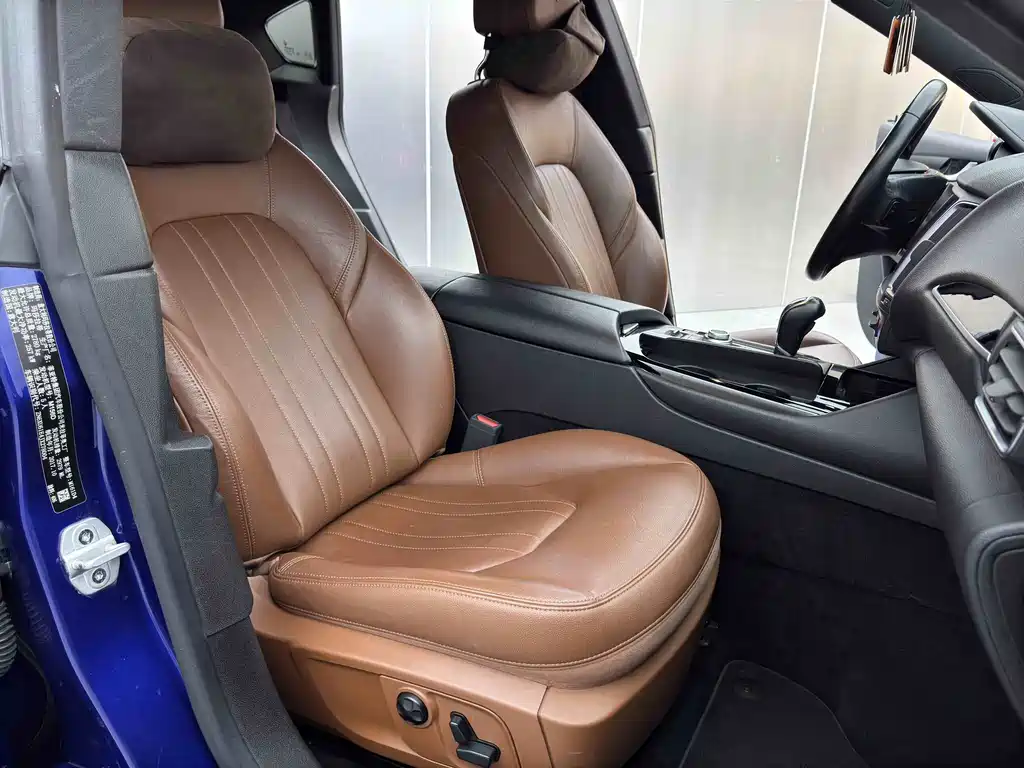 Maserati Levante — фото 17