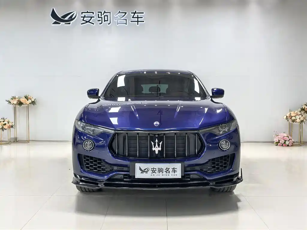 Maserati Levante — фото 2