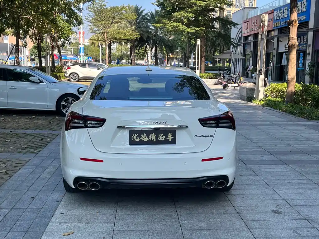 Maserati Ghibli — фото 6