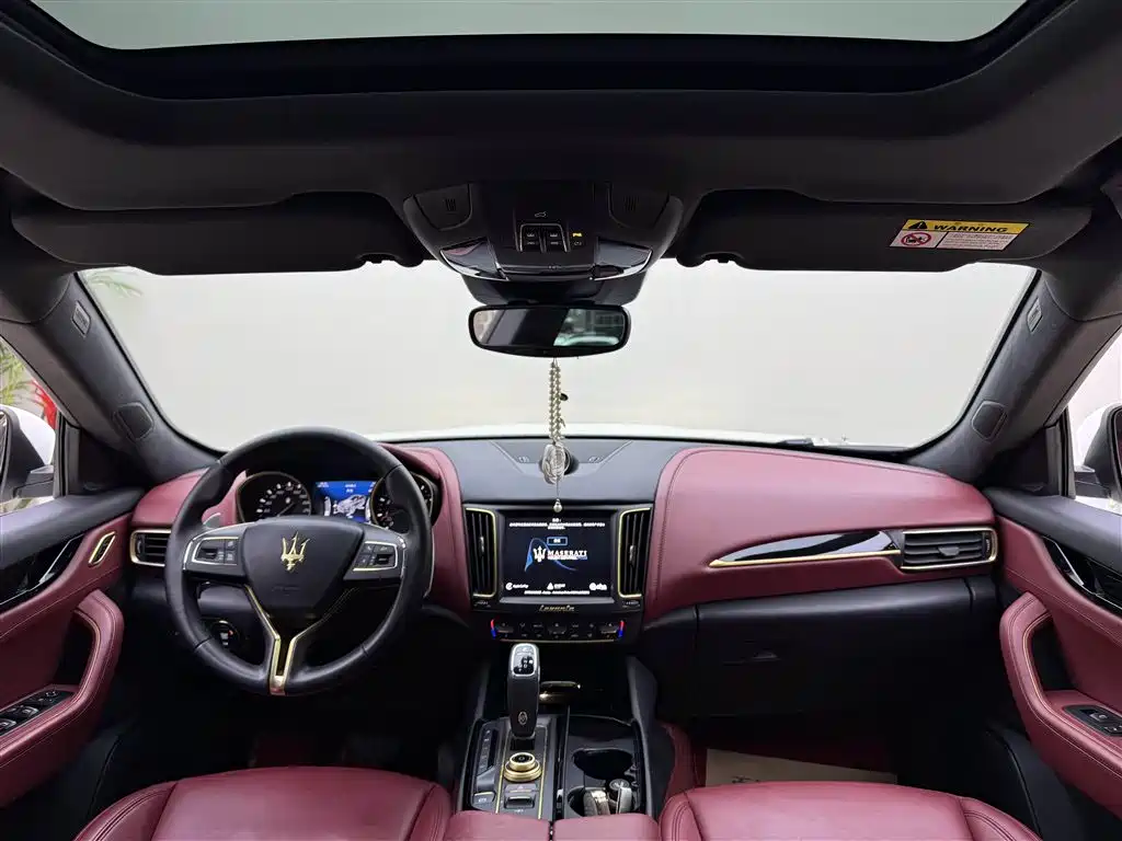 Maserati Levante — фото 15